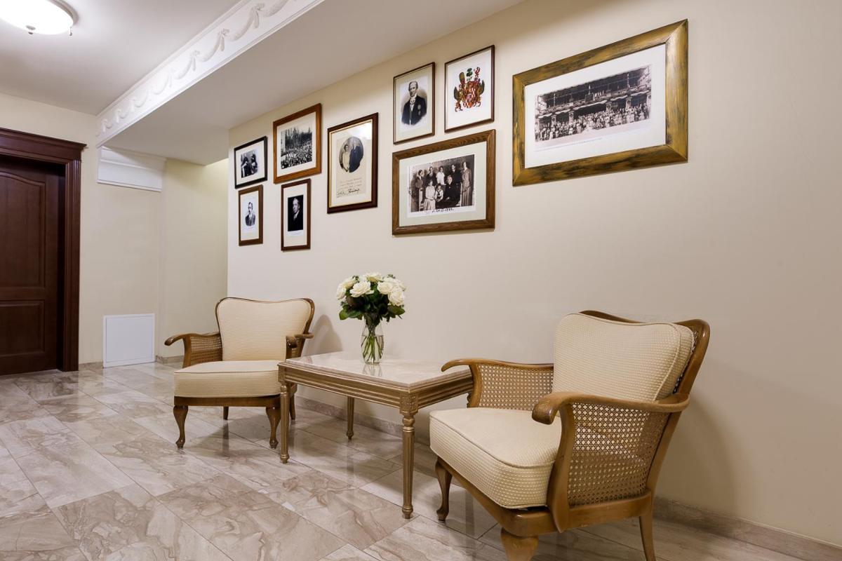 Hotel Stary Zdroj ชเวียราโดว์-สโดรยจ์ ภายนอก รูปภาพ